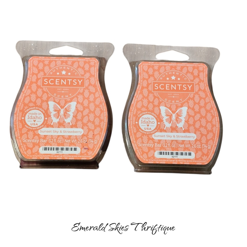 2 Scentsy Wax Bars Sunset Sky Strawberry Fragrance Scented Melts New. Free ship